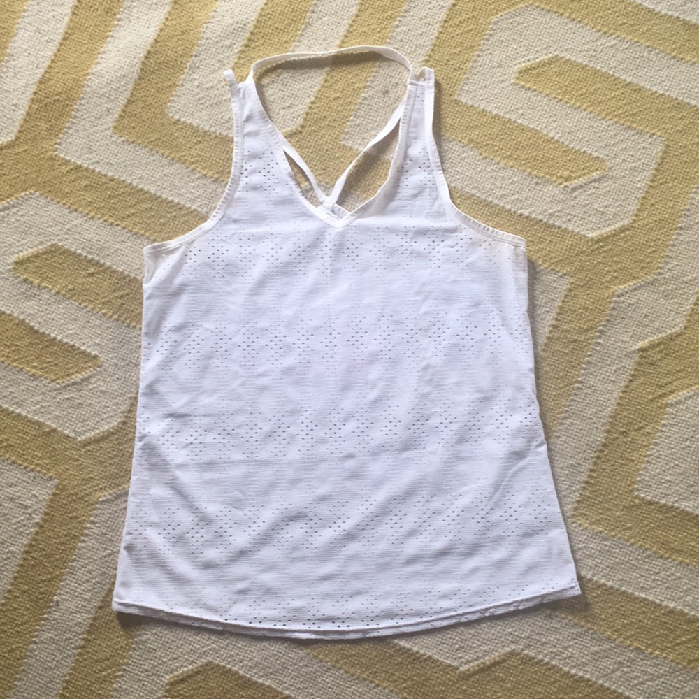 Athleta Eyelet Workout Tank